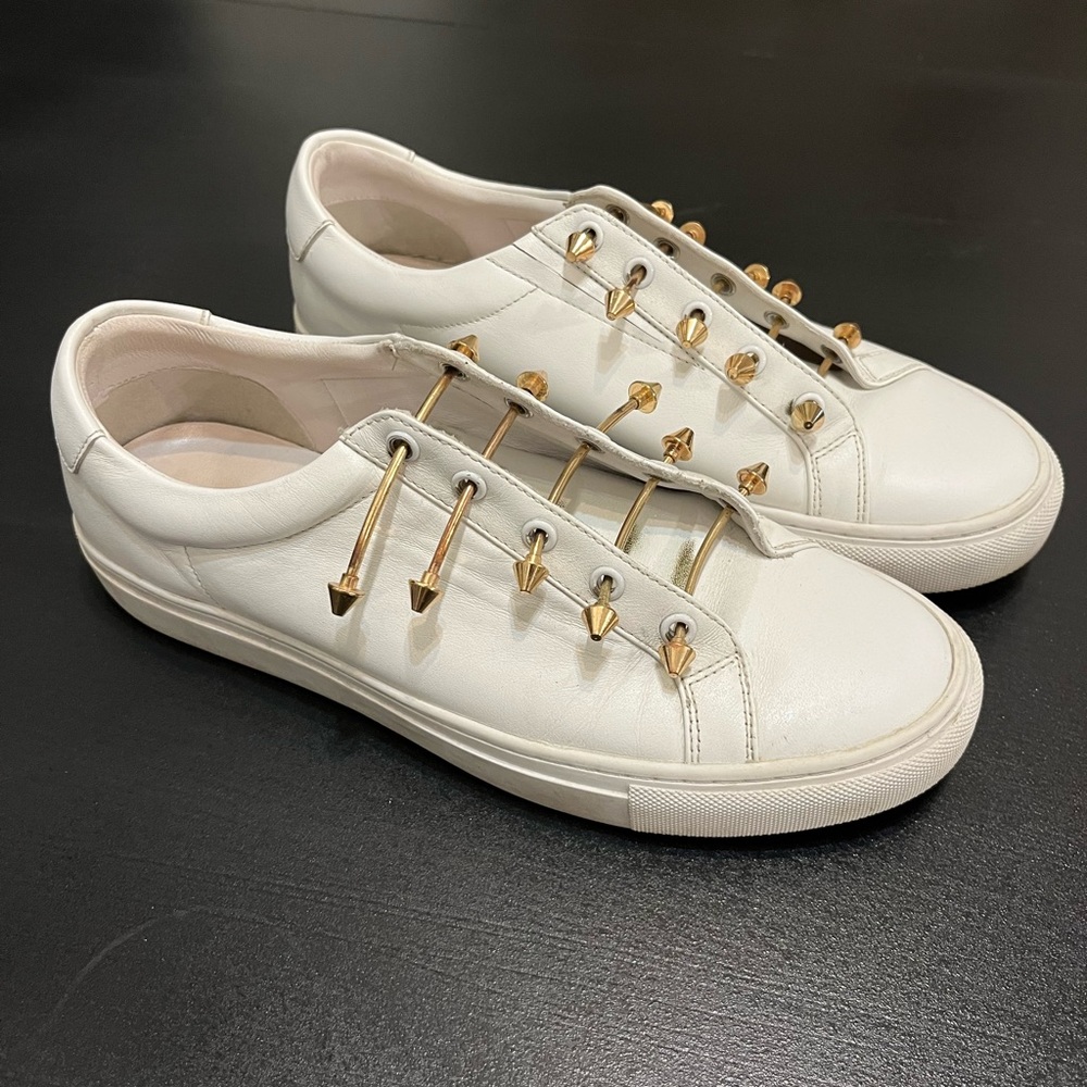 Funky Mi/Mai slip-on Sneakers. Sz 40. Fit my 8.5 foot. Soft leather inside/out